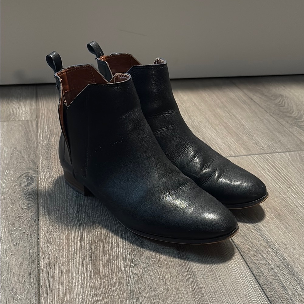 Women’s Black Leather Ankle Boots